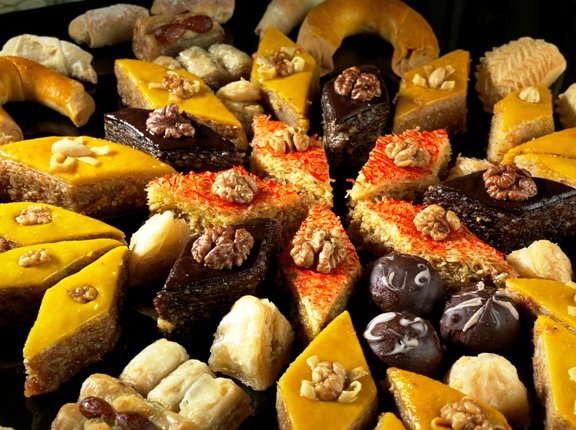 Azerbaijani Sweets — Traditions, Flavors, and the History of National Desserts