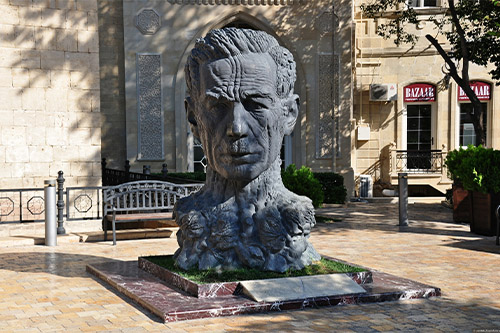 Aliagha Vahid: The Soul of Azerbaijani Poetry